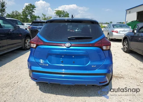 2021 Nissan Kicks Sv z USA, uszkodzony, nr VIN 3N1CP5CV3ML471035